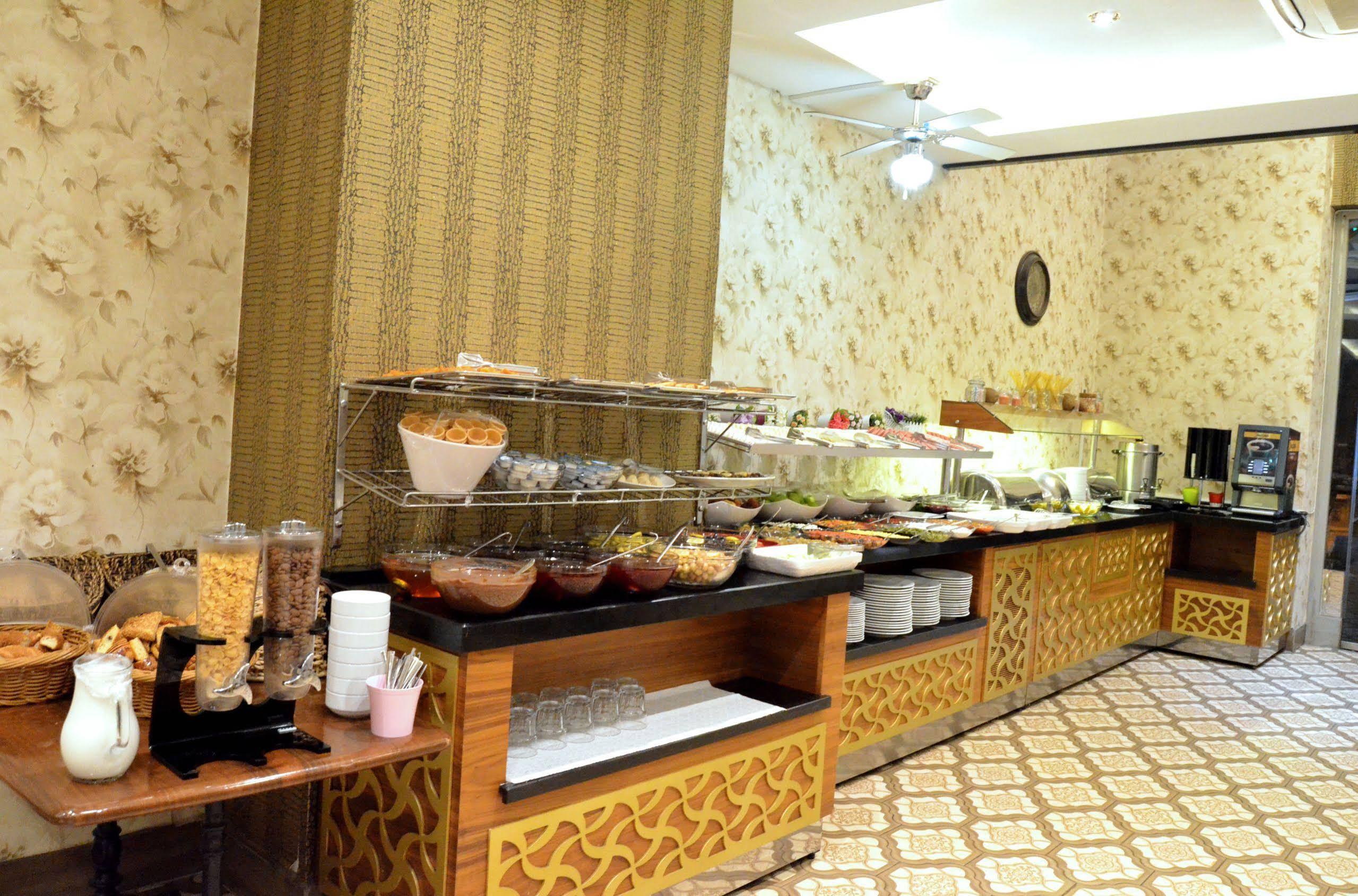 Grand Bursa Hotel エクステリア 写真