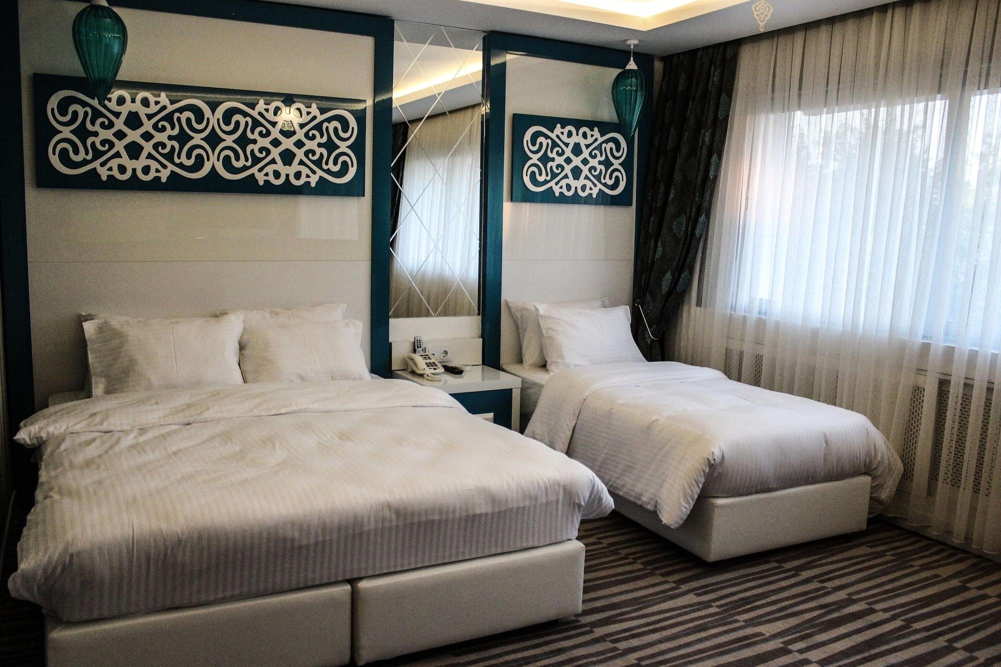 Grand Bursa Hotel エクステリア 写真