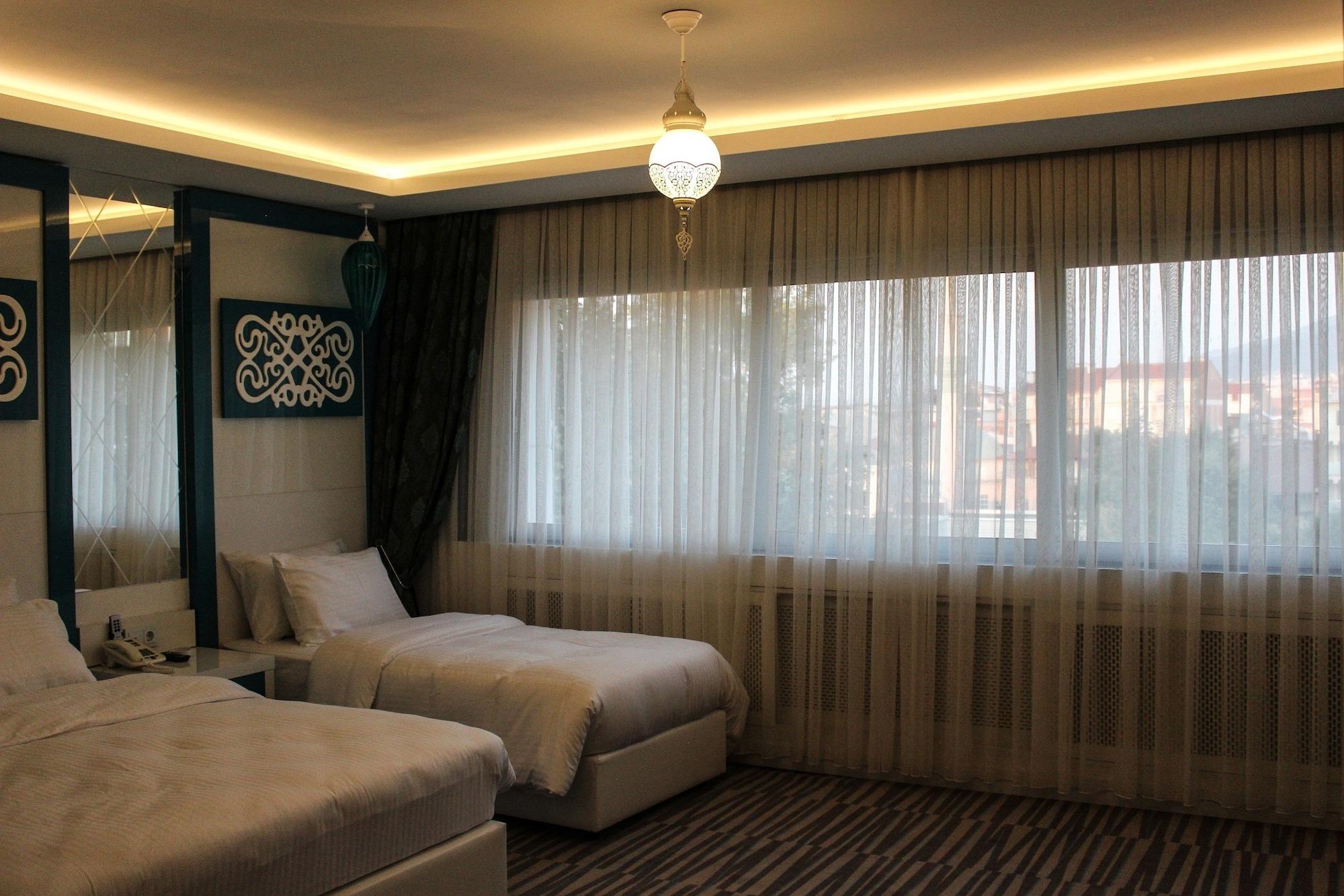 Grand Bursa Hotel エクステリア 写真