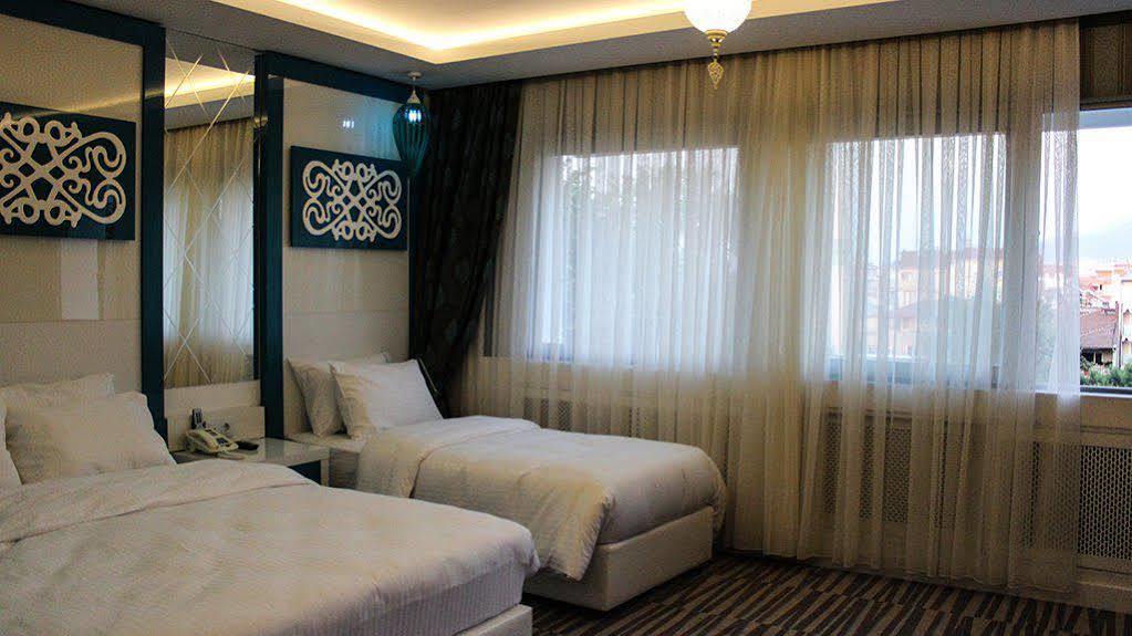Grand Bursa Hotel エクステリア 写真