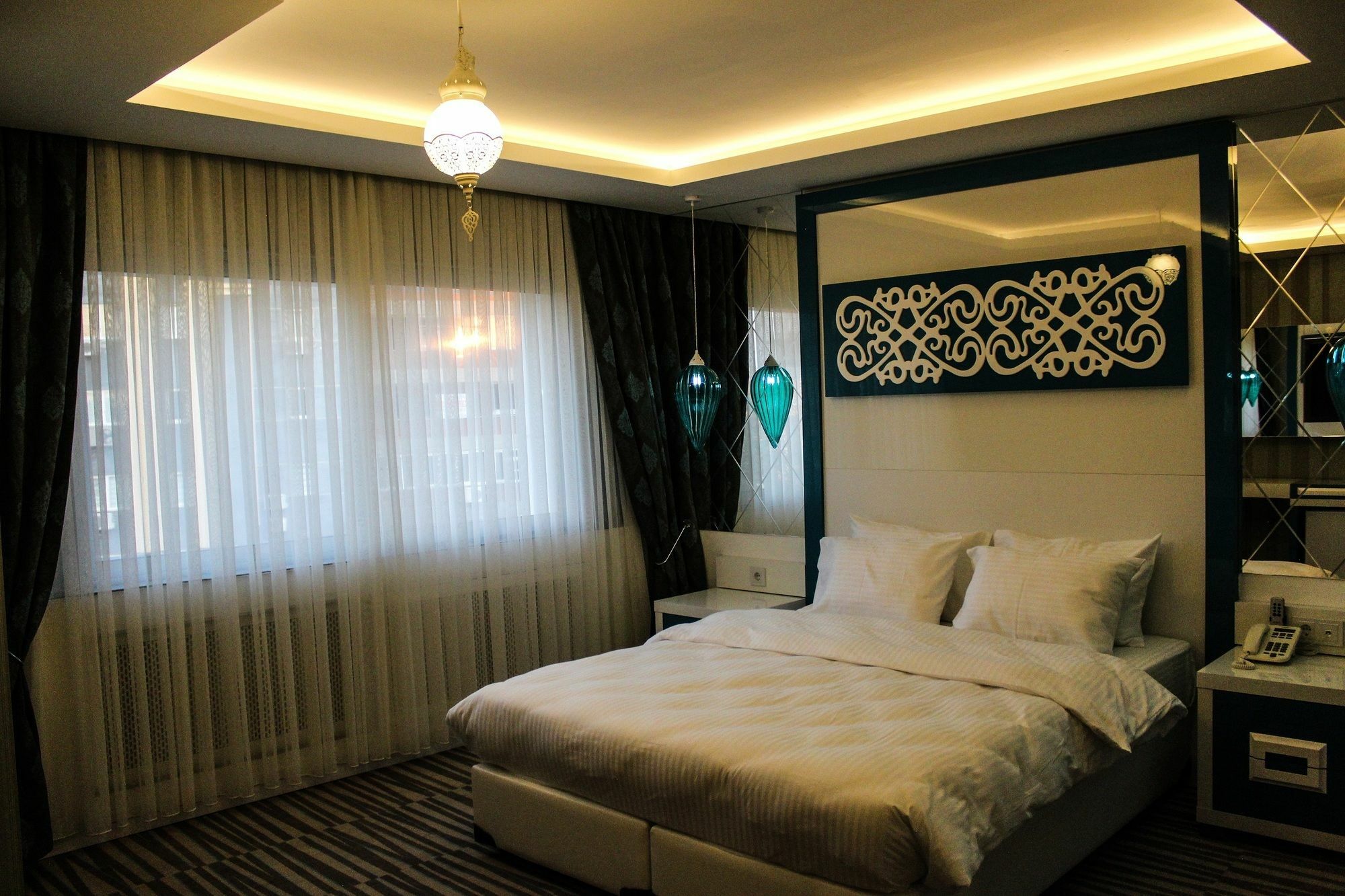 Grand Bursa Hotel エクステリア 写真